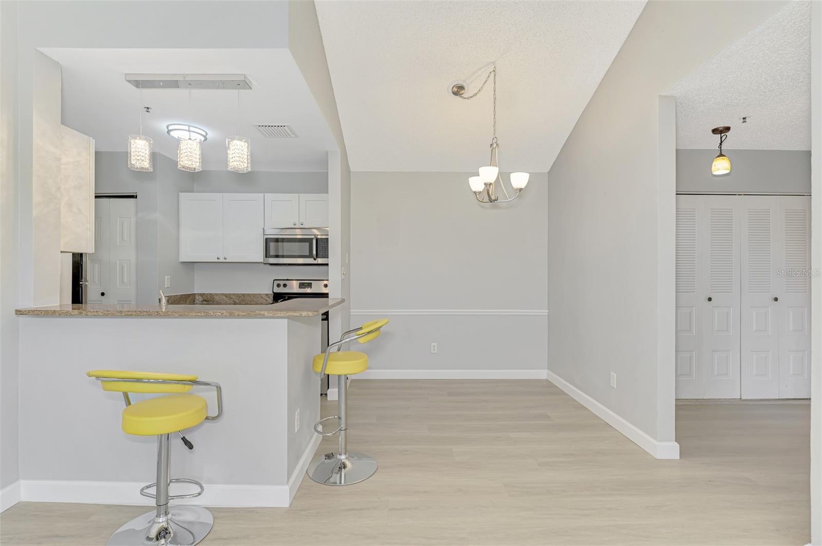 Image 15 of 77 For 4006 Crockers Lake Boulevard 26