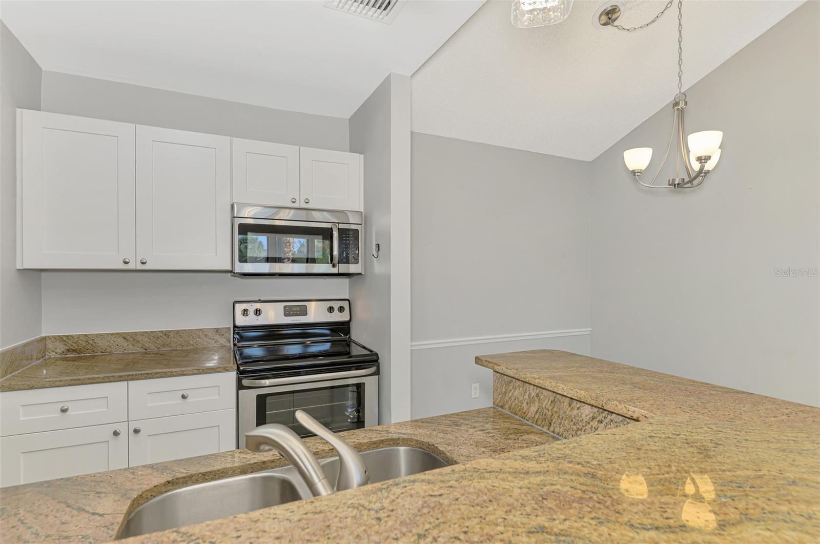 Image 20 of 77 For 4006 Crockers Lake Boulevard 26