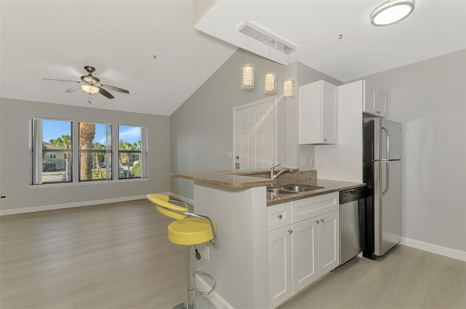 Image 24 of 77 For 4006 Crockers Lake Boulevard 26