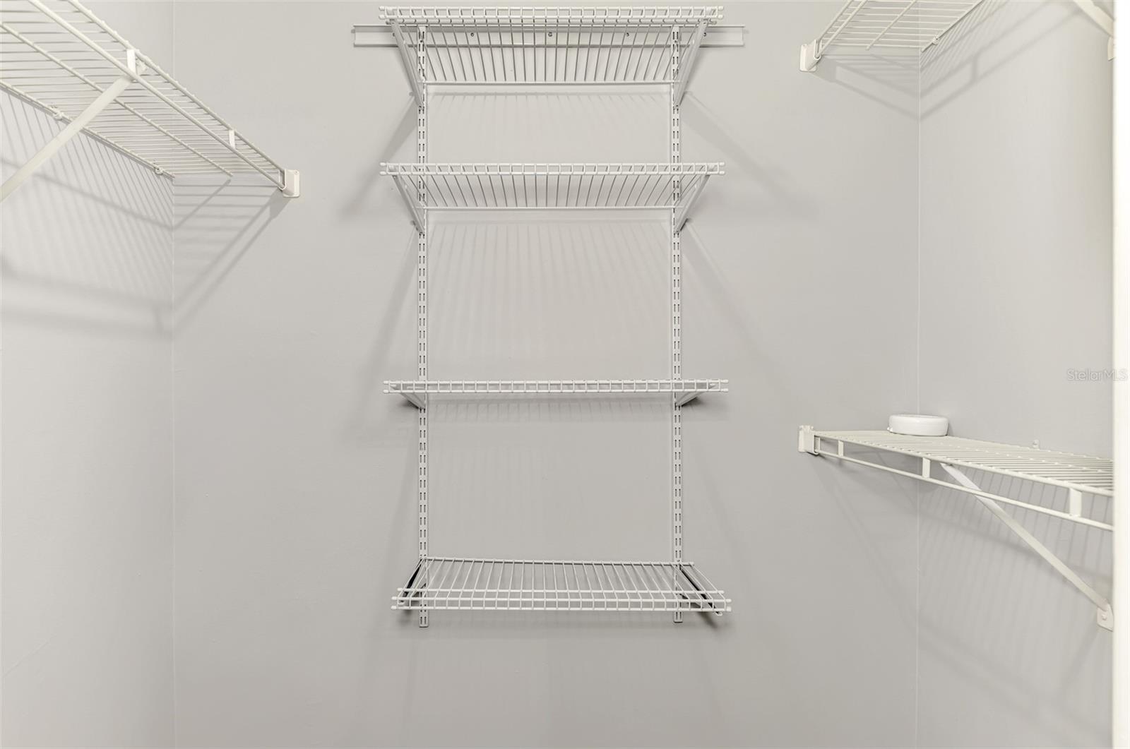 Image 31 of 77 For 4006 Crockers Lake Boulevard 26