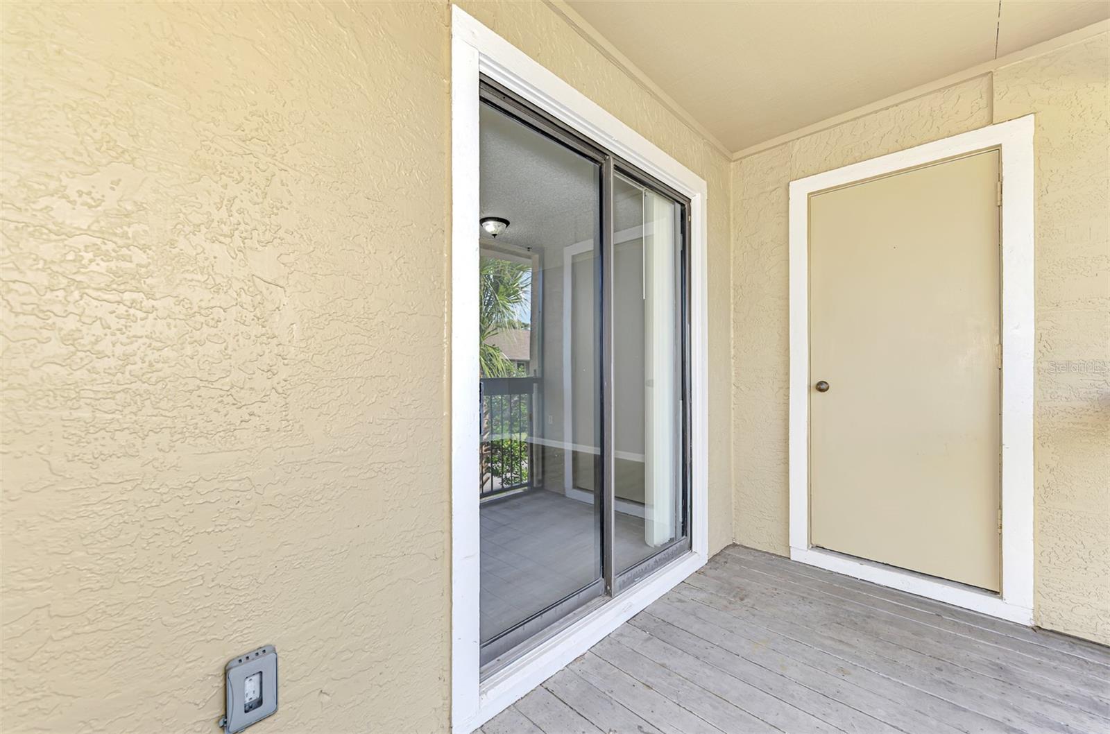 Image 35 of 77 For 4006 Crockers Lake Boulevard 26