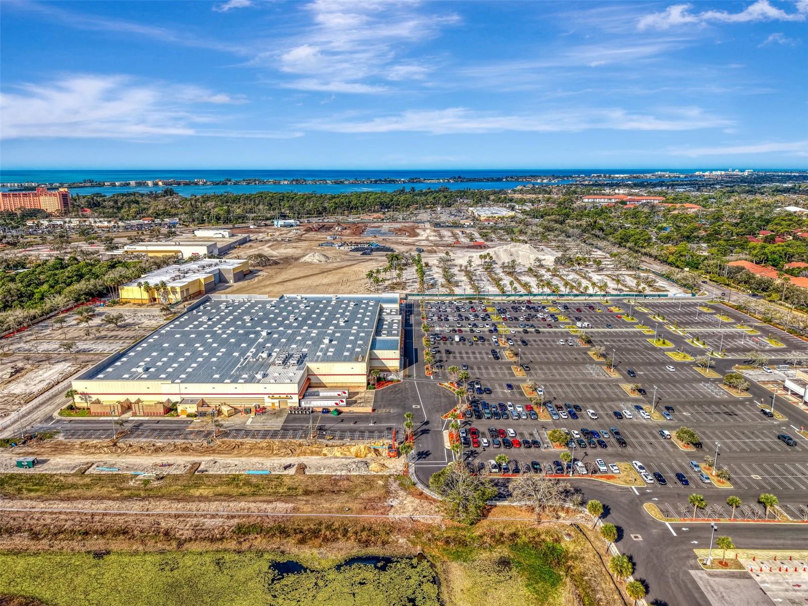 Image 50 of 77 For 4006 Crockers Lake Boulevard 26