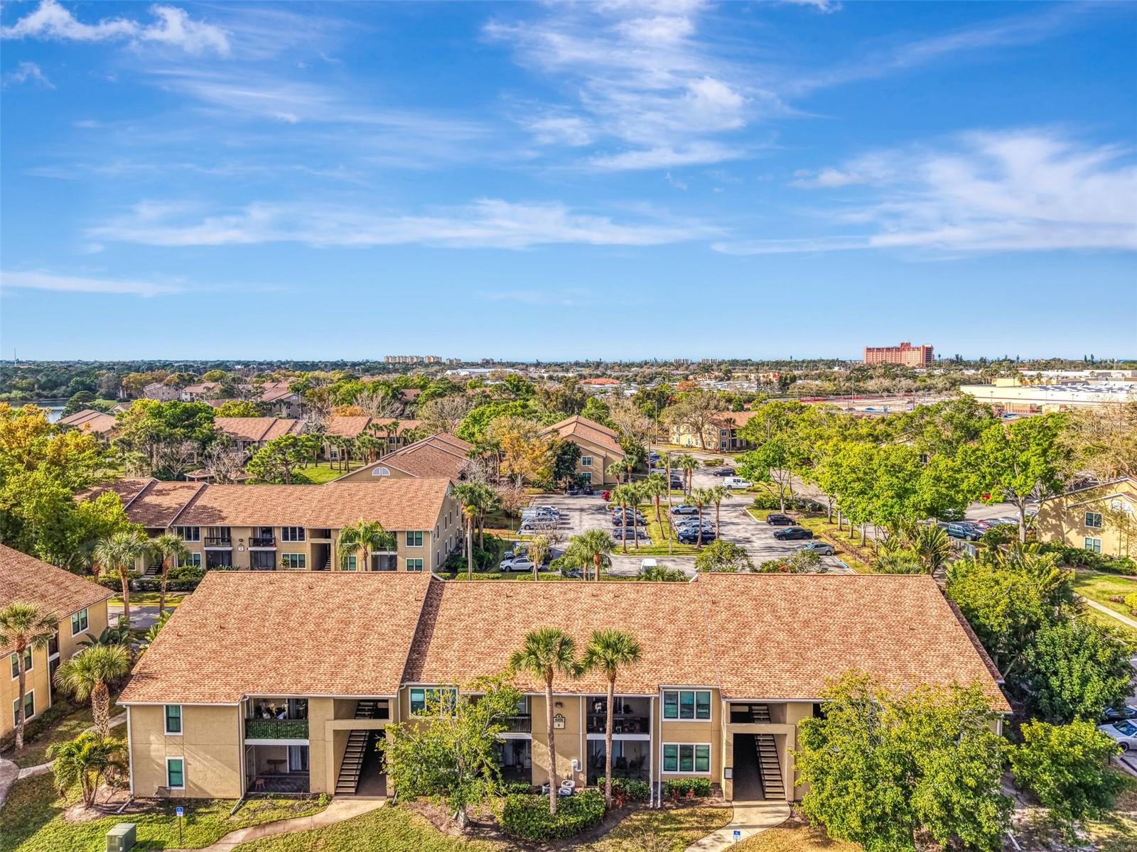 Image 6 of 77 For 4006 Crockers Lake Boulevard 26