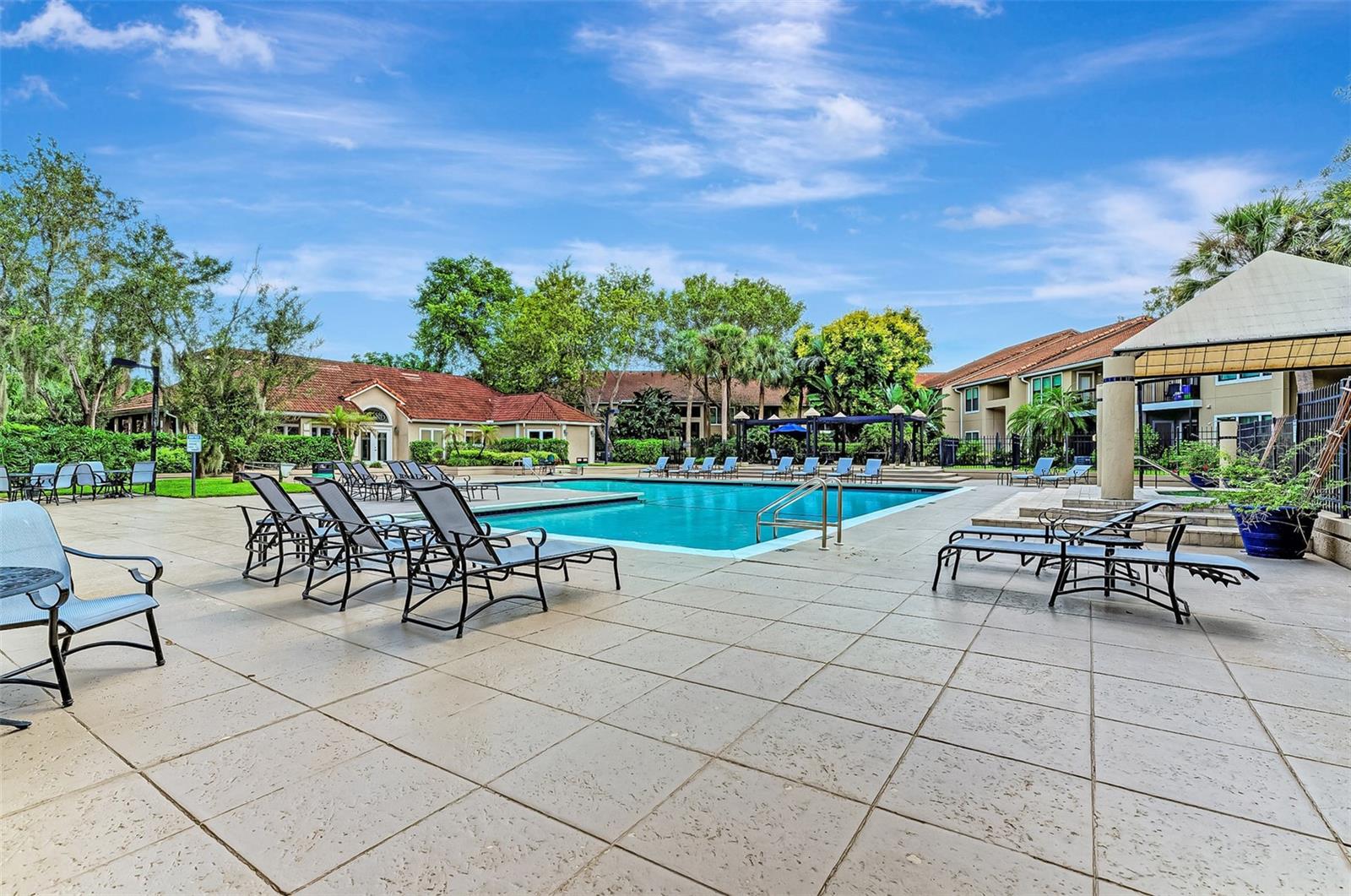 Image 64 of 77 For 4006 Crockers Lake Boulevard 26