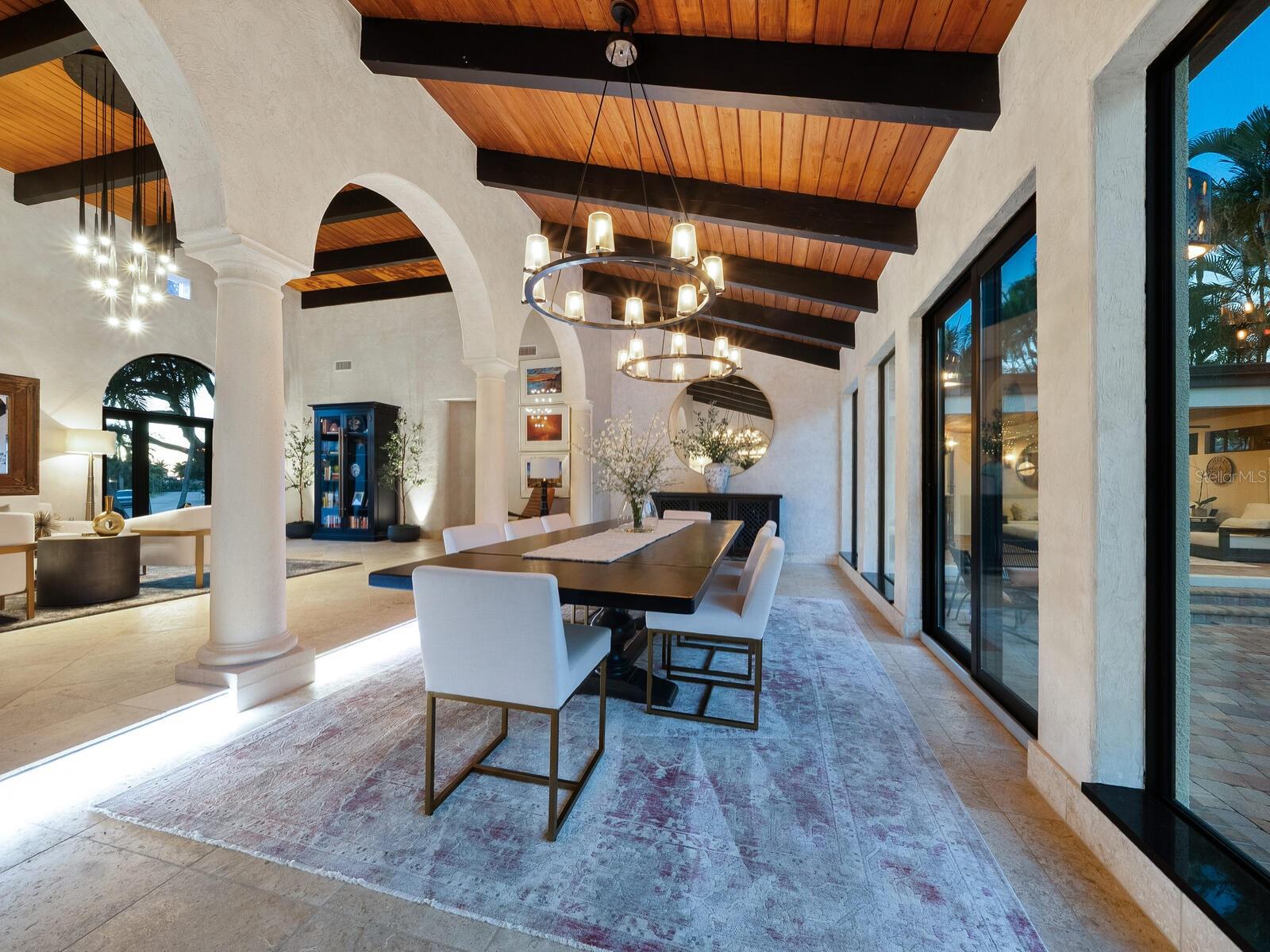 Listing photo id 56 for 319 Bird Key Drive