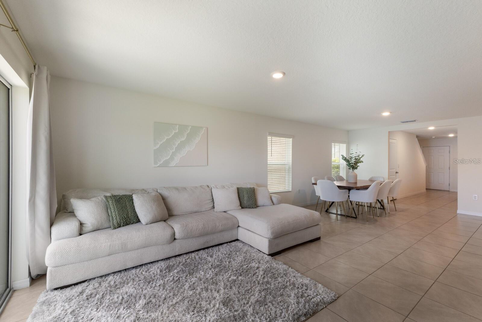 Image 16 of 36 For 2938 Rock Sound Street