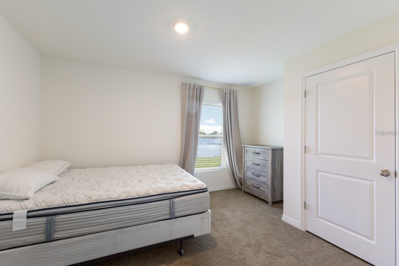 Image 17 of 36 For 2938 Rock Sound Street