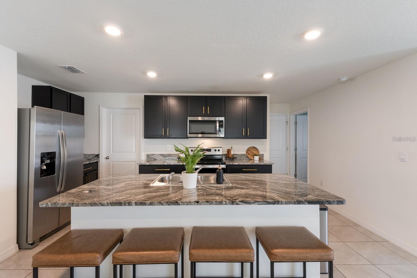 Image 9 of 36 For 2938 Rock Sound Street