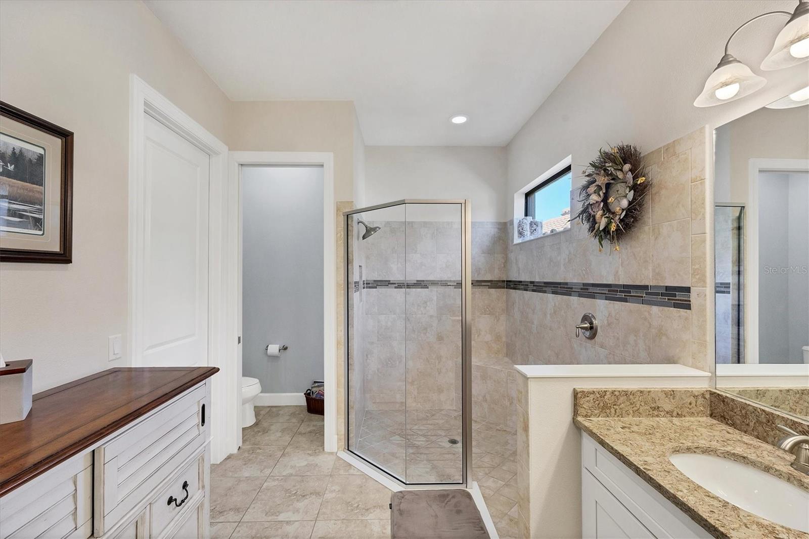 Image 23 of 86 For 13321 Sorrento Way