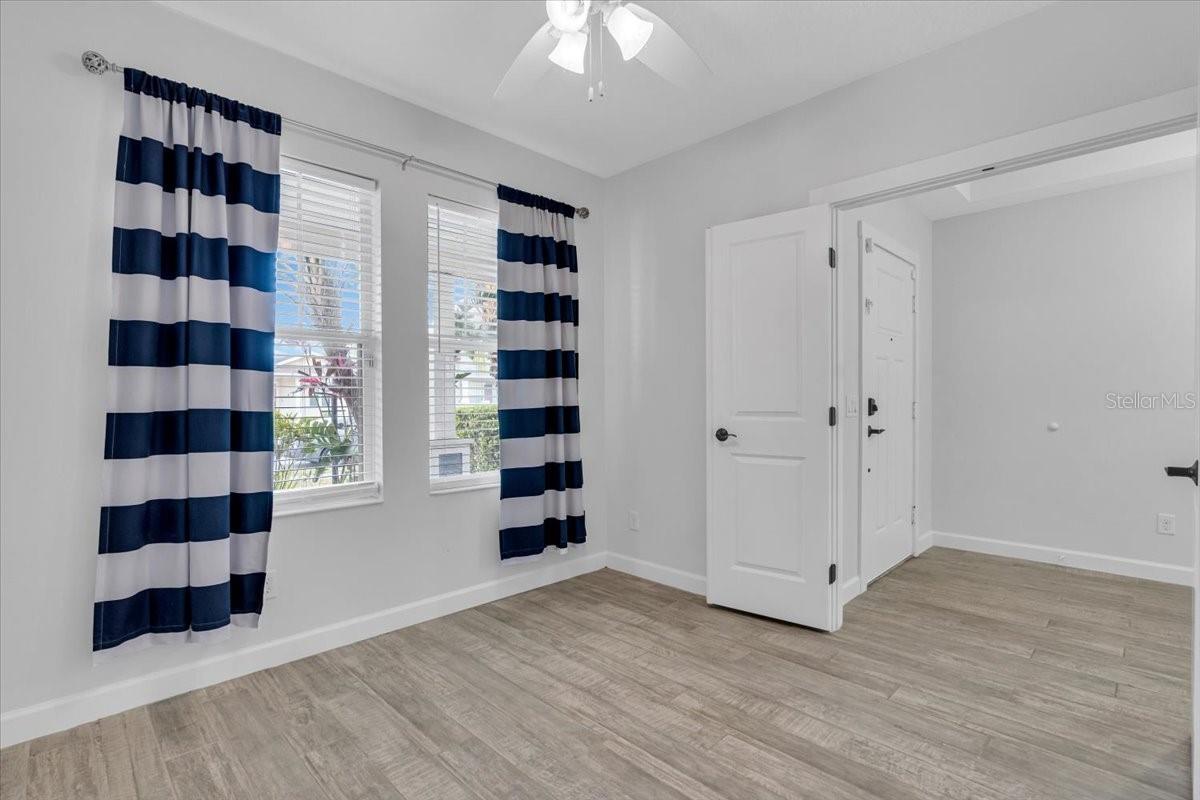 Image 27 of 50 For 11790 Forest Park Circle