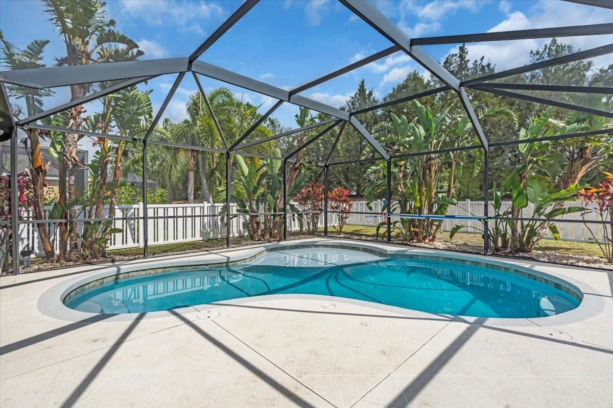 Image 6 of 50 For 11790 Forest Park Circle