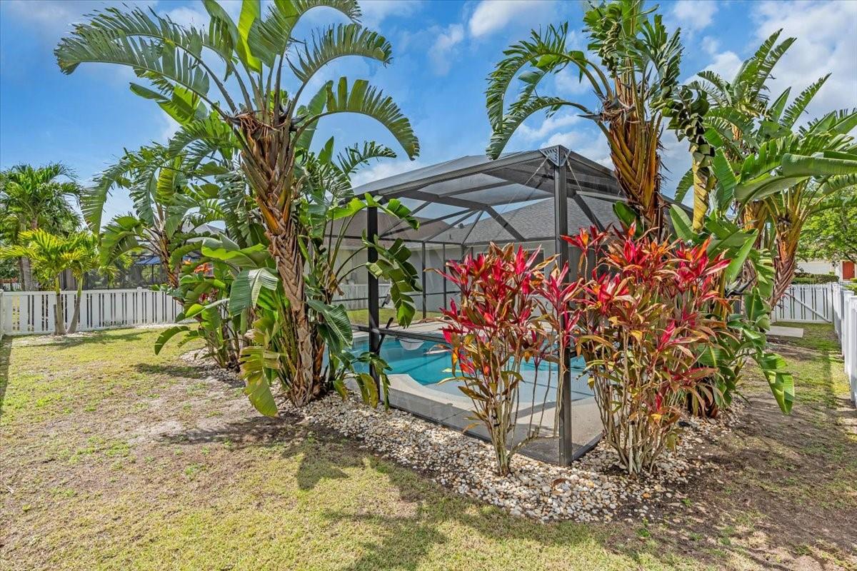 Image 9 of 50 For 11790 Forest Park Circle