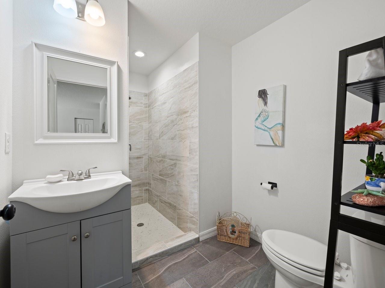 Image 10 of 23 For 5001 Kirkland Avenue