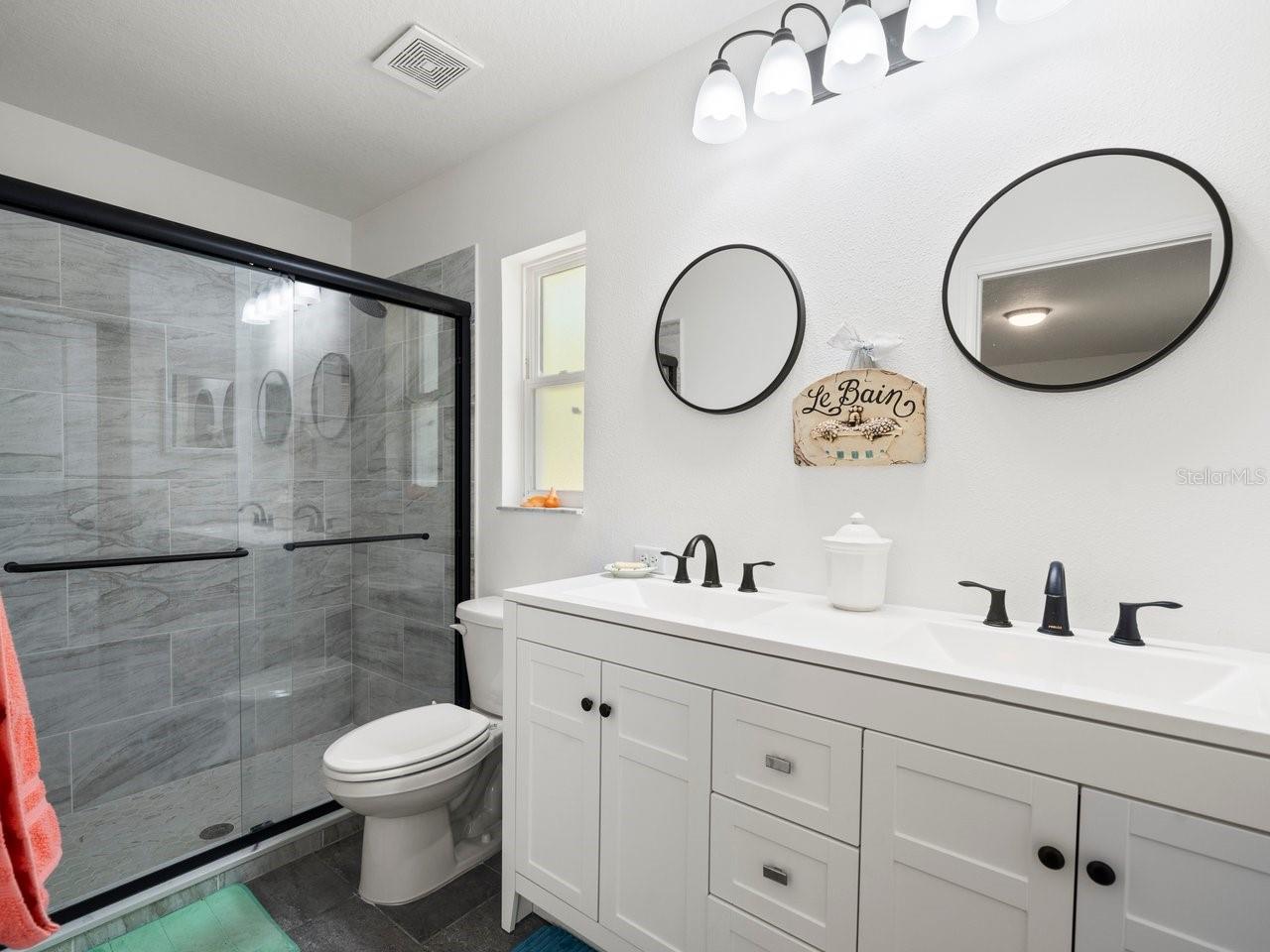 Image 7 of 23 For 5001 Kirkland Avenue