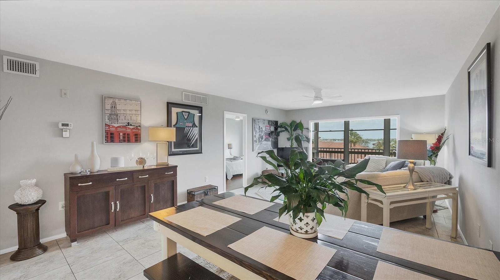 Image 15 of 37 For 8625 Midnight Pass Road 506b