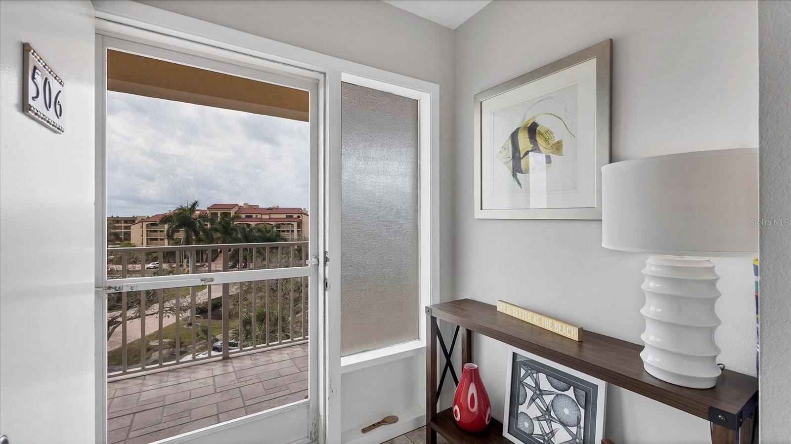 Image 9 of 37 For 8625 Midnight Pass Road 506b