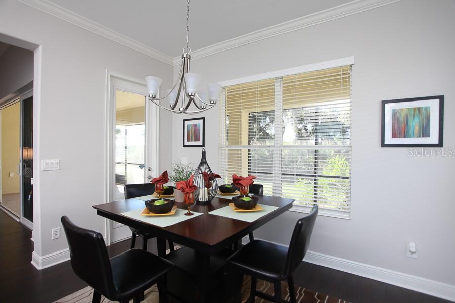 Image 13 of 86 For 904 Riverscape Street