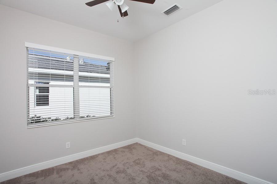 Image 18 of 86 For 904 Riverscape Street