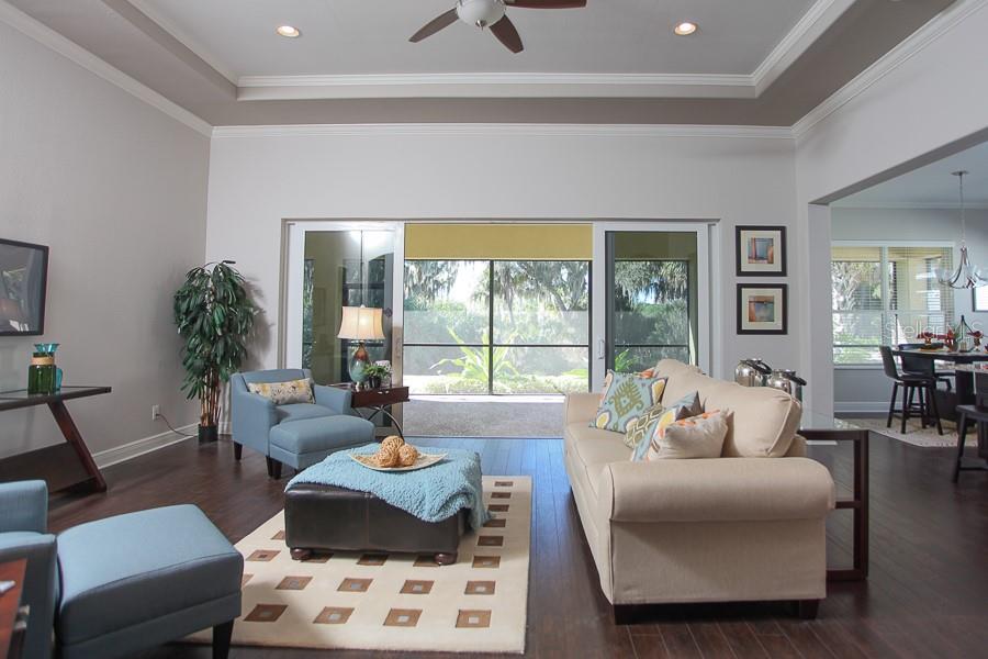 Image 7 of 86 For 904 Riverscape Street