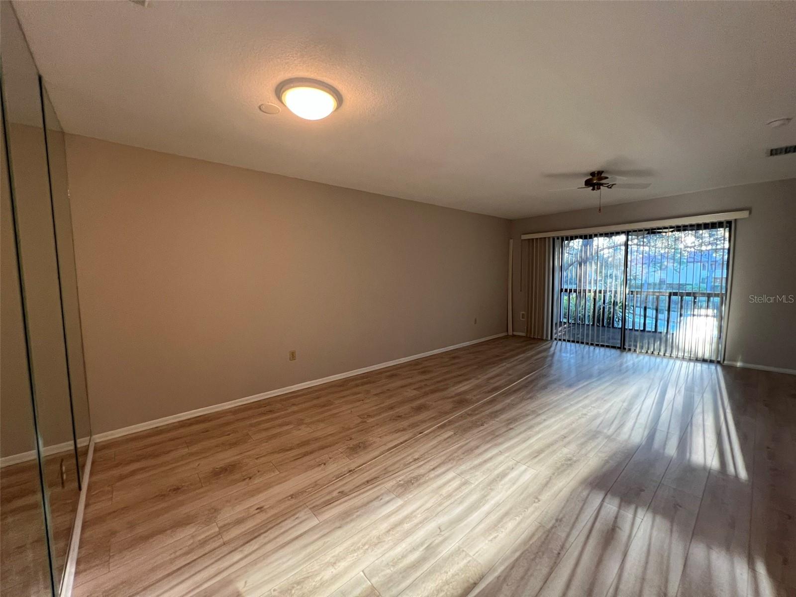 Image 3 of 23 For 5216 Willow Links  82