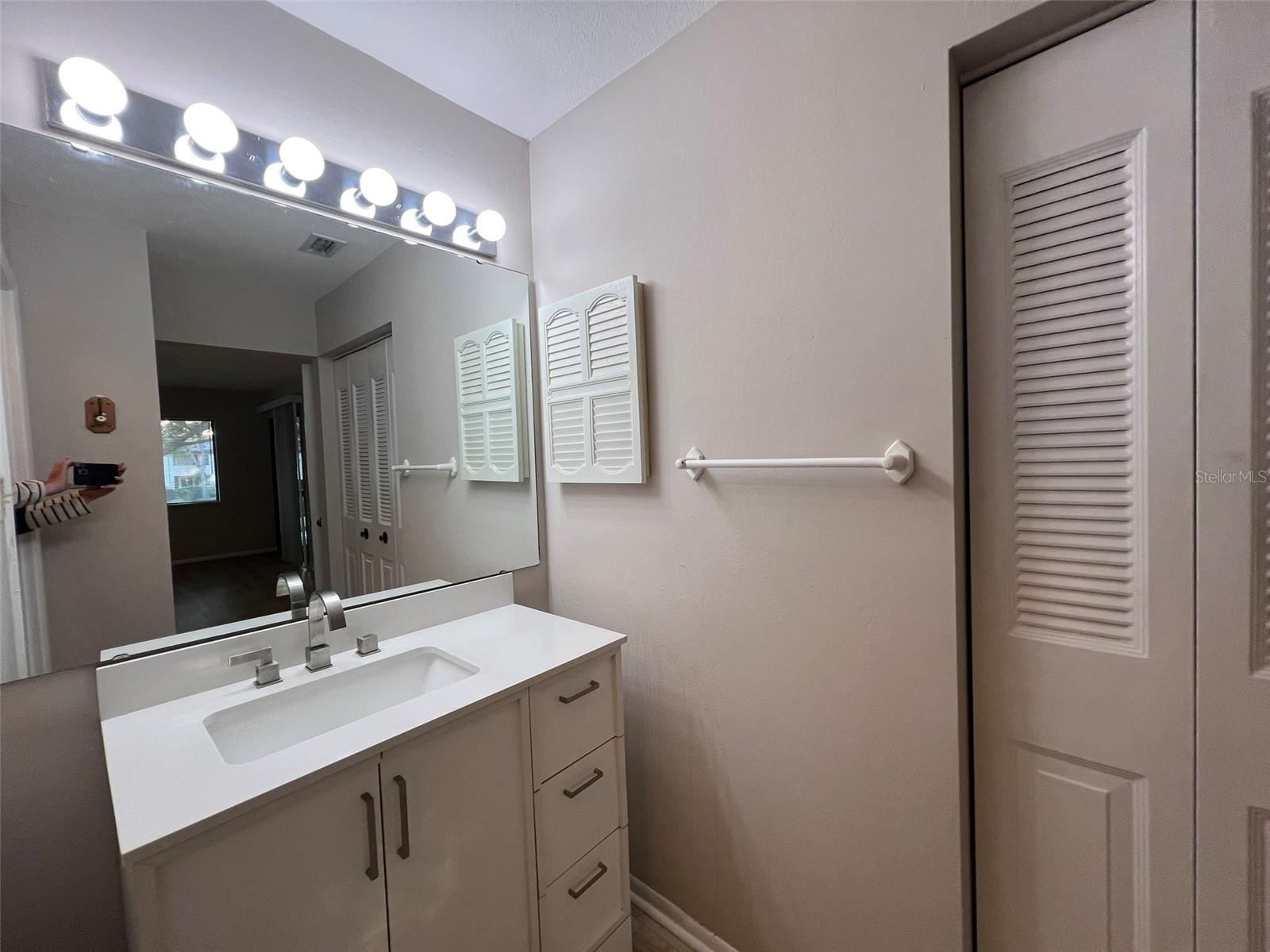 Image 7 of 23 For 5216 Willow Links  82