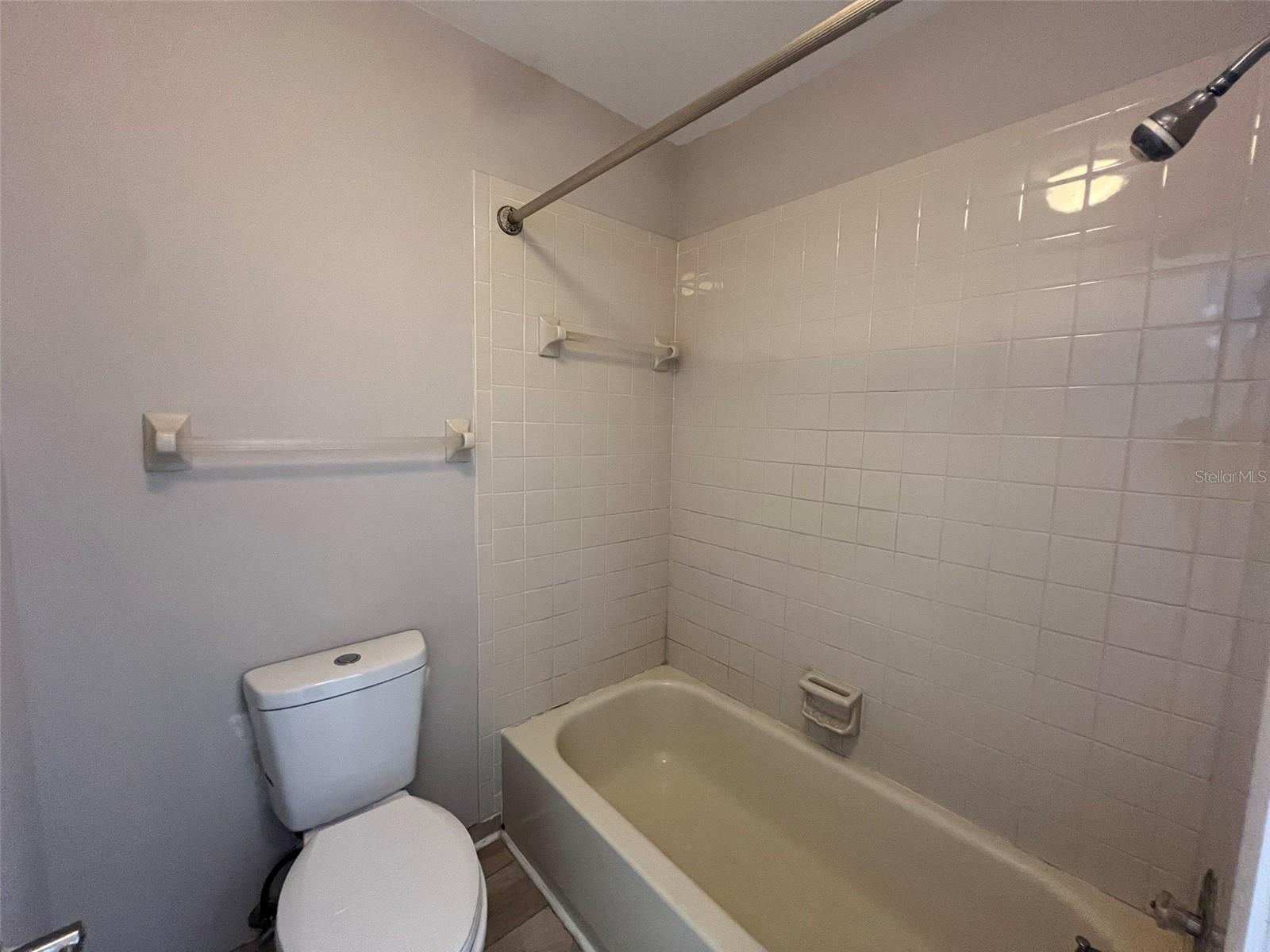 Image 8 of 23 For 5216 Willow Links  82