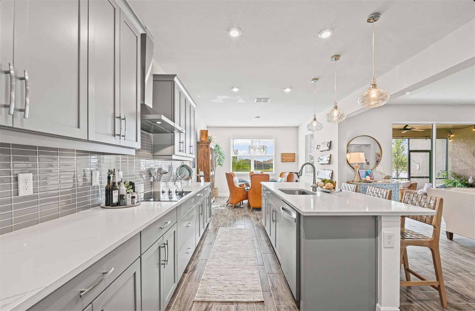 Image 13 of 54 For 20380 Symphony Place