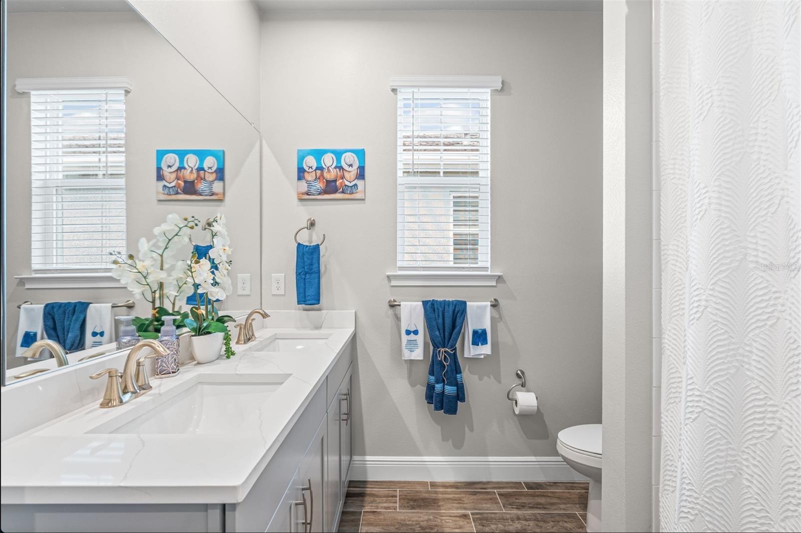 Image 21 of 54 For 20380 Symphony Place