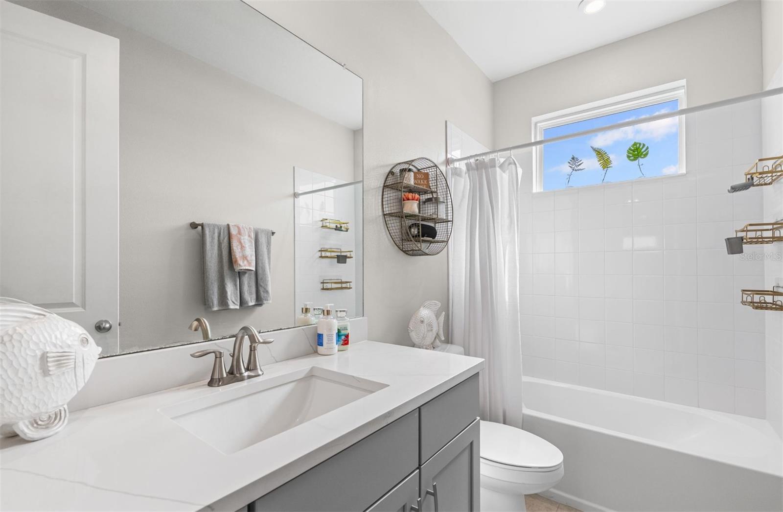 Image 33 of 54 For 20380 Symphony Place