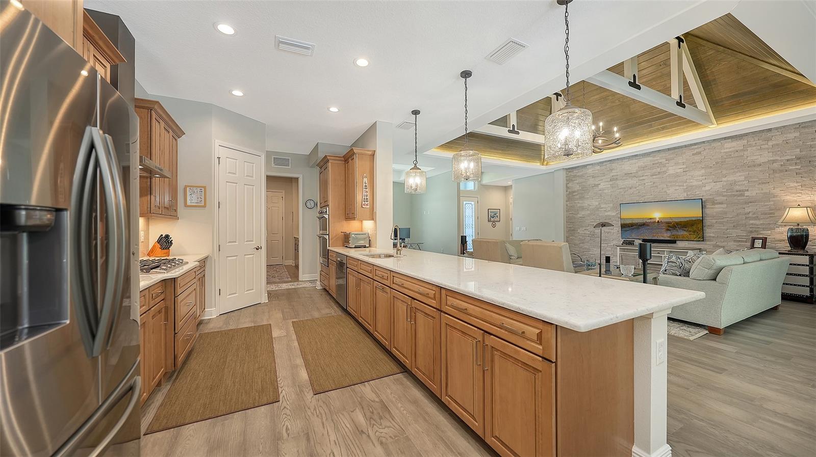 Image 15 of 56 For 7079 Tamworth Parkway