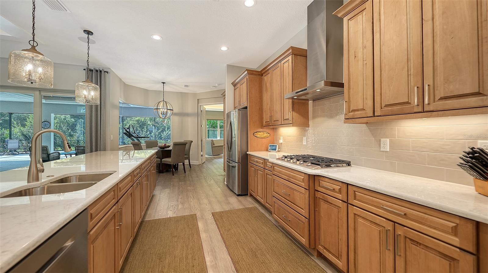 Image 18 of 56 For 7079 Tamworth Parkway