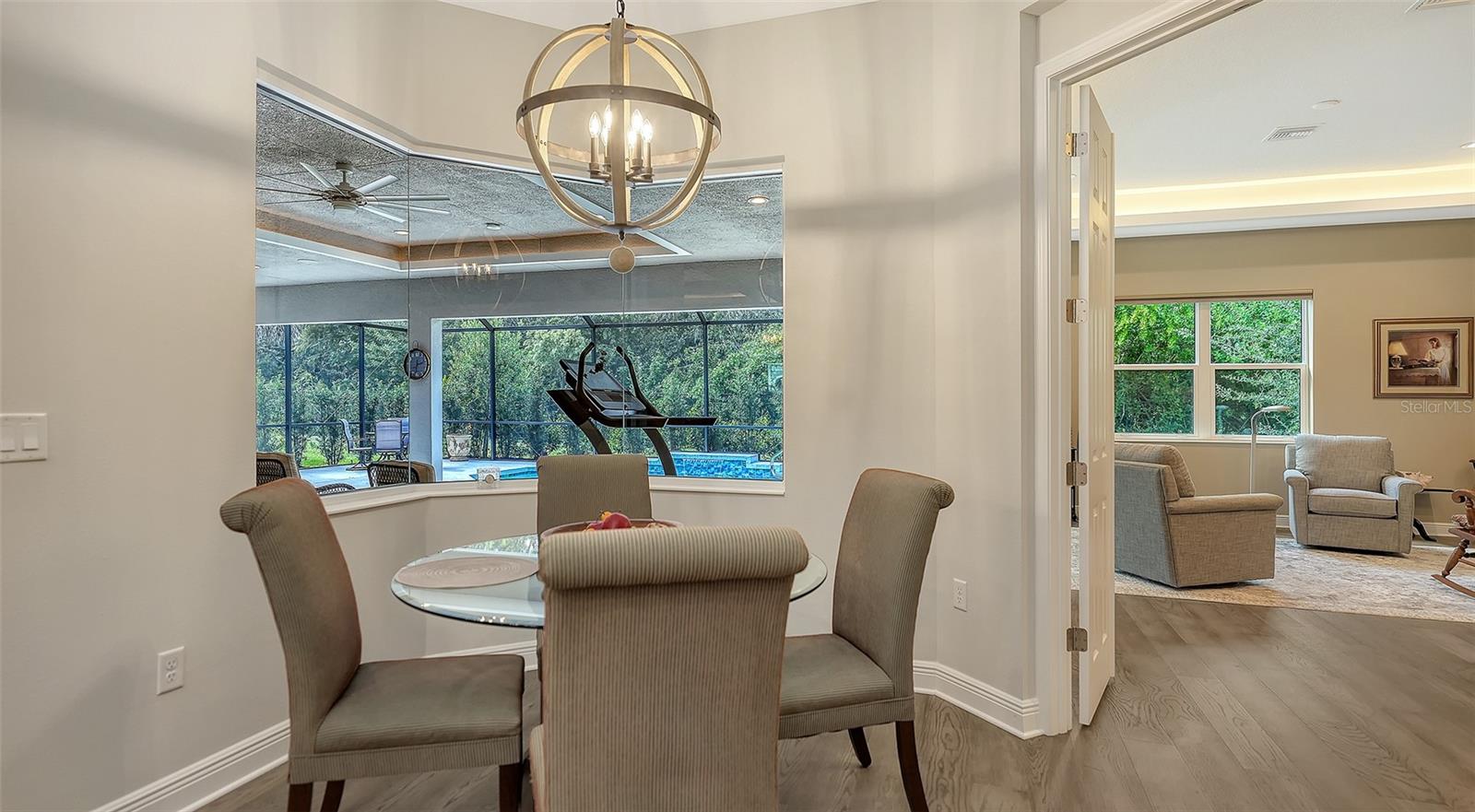 Image 9 of 56 For 7079 Tamworth Parkway