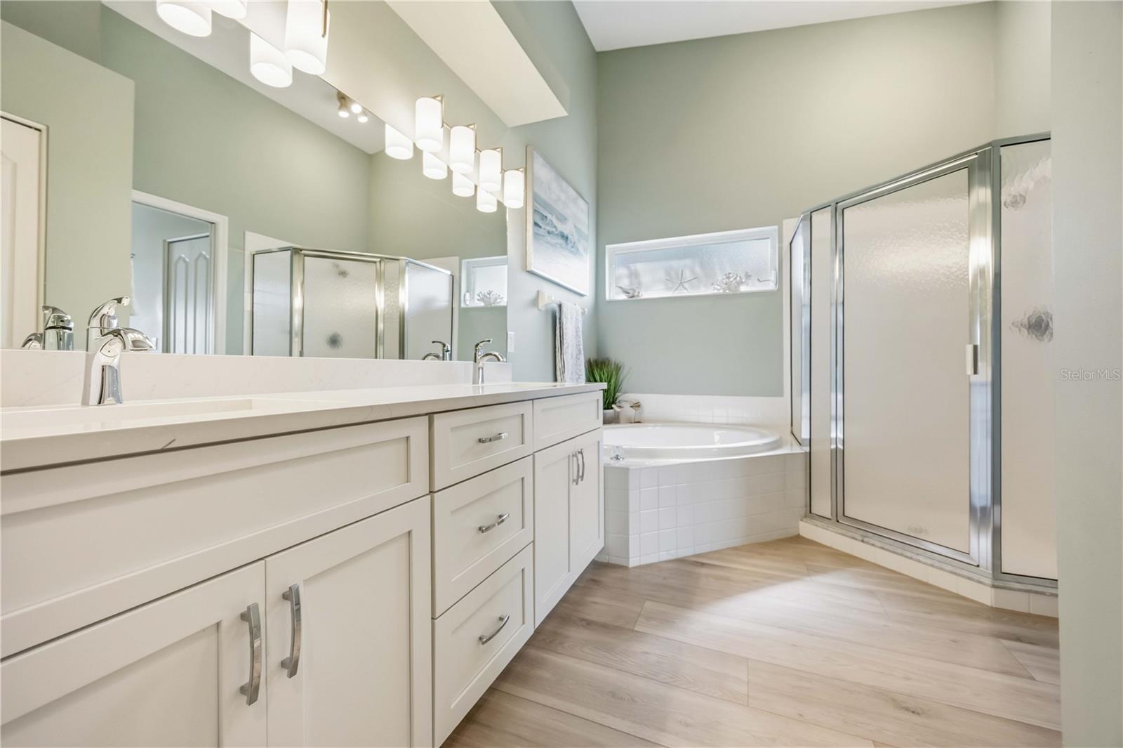 Image 49 of 70 For 5210 Hyland Hills Avenue 1121