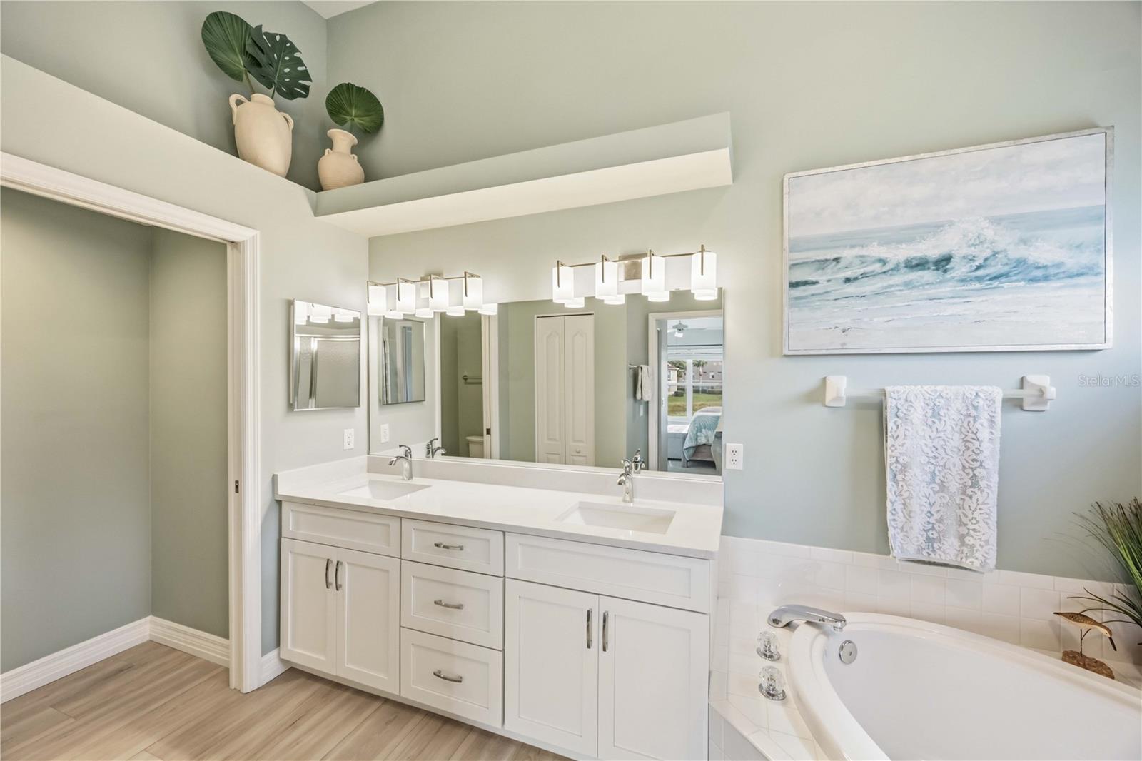 Image 50 of 70 For 5210 Hyland Hills Avenue 1121