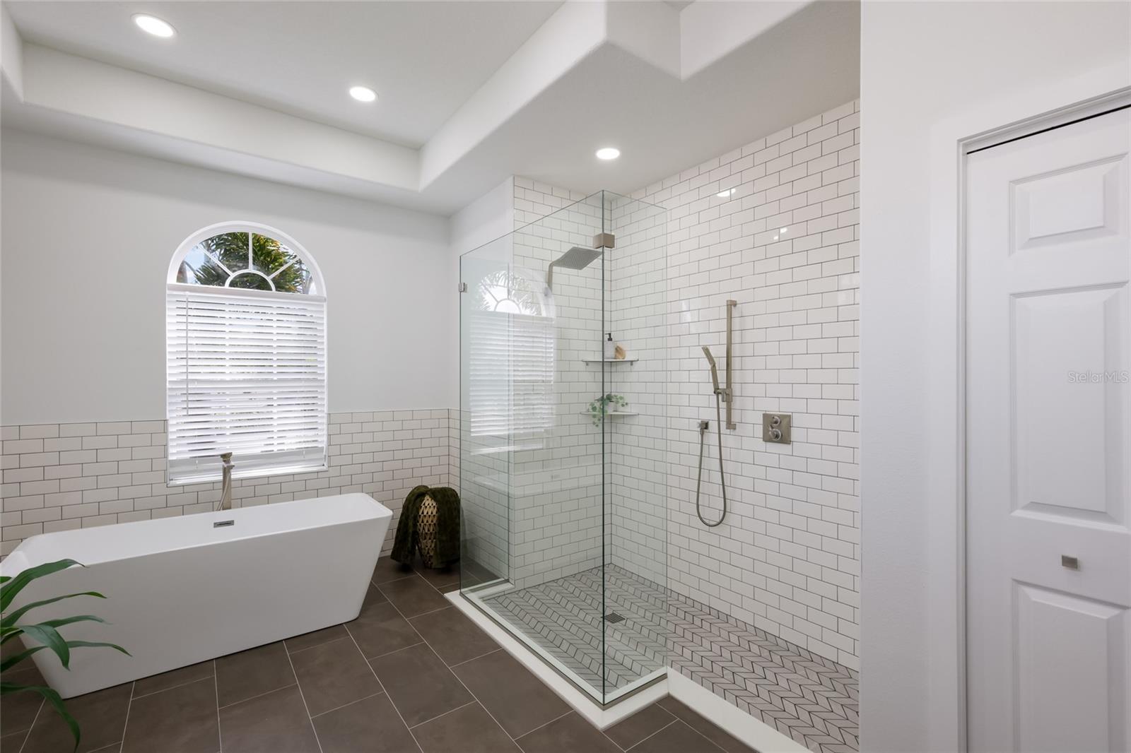 Image 28 of 72 For 8009 Royal Birkdale Circle