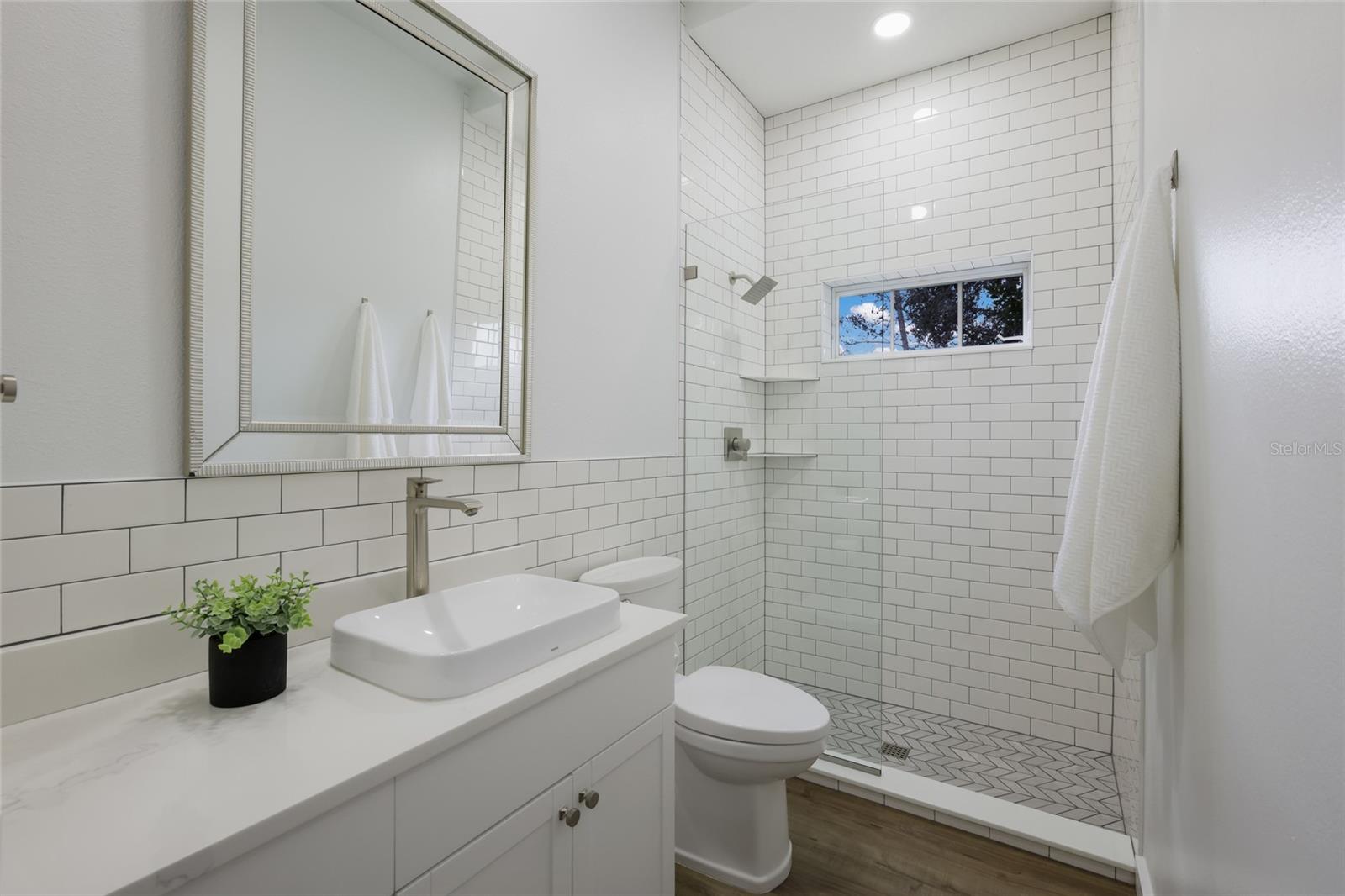 Image 39 of 72 For 8009 Royal Birkdale Circle