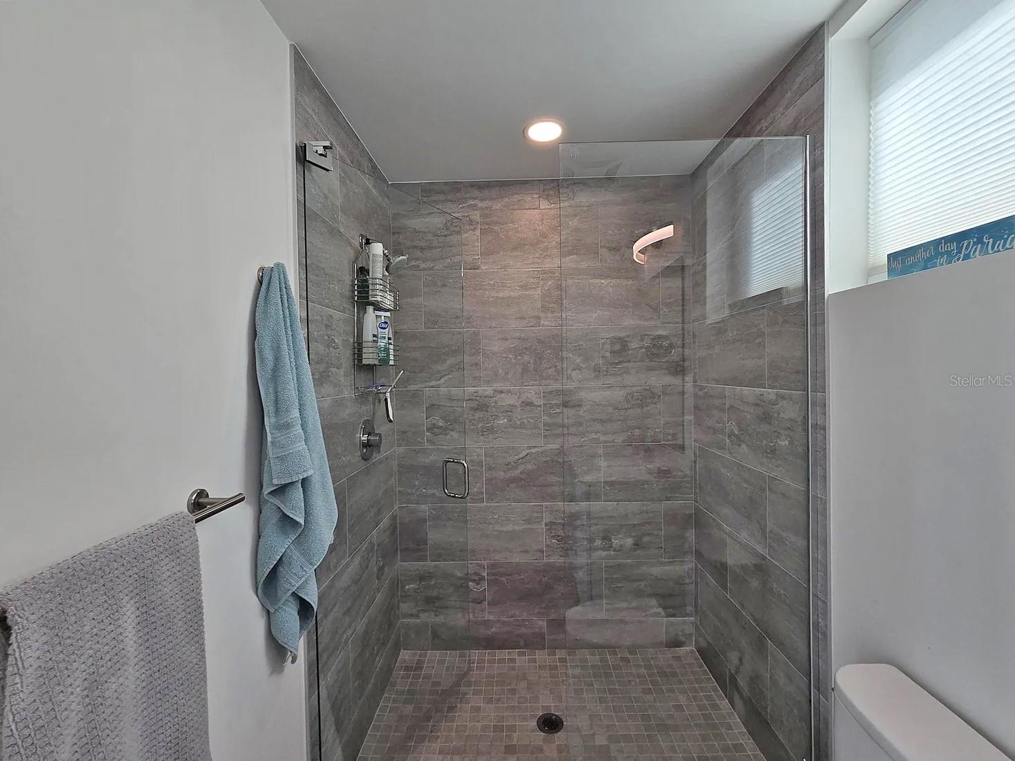 Image 13 of 32 For 1709 Tamiami Trail A519