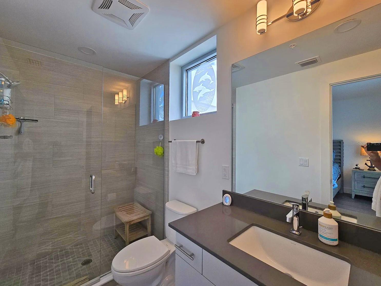 Image 14 of 32 For 1709 Tamiami Trail A519