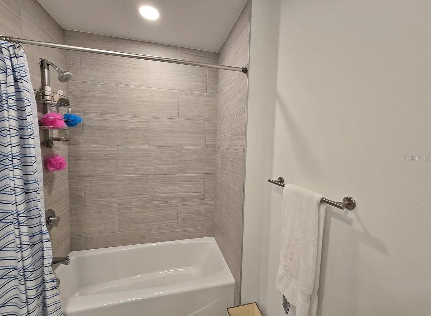 Image 18 of 32 For 1709 Tamiami Trail A519