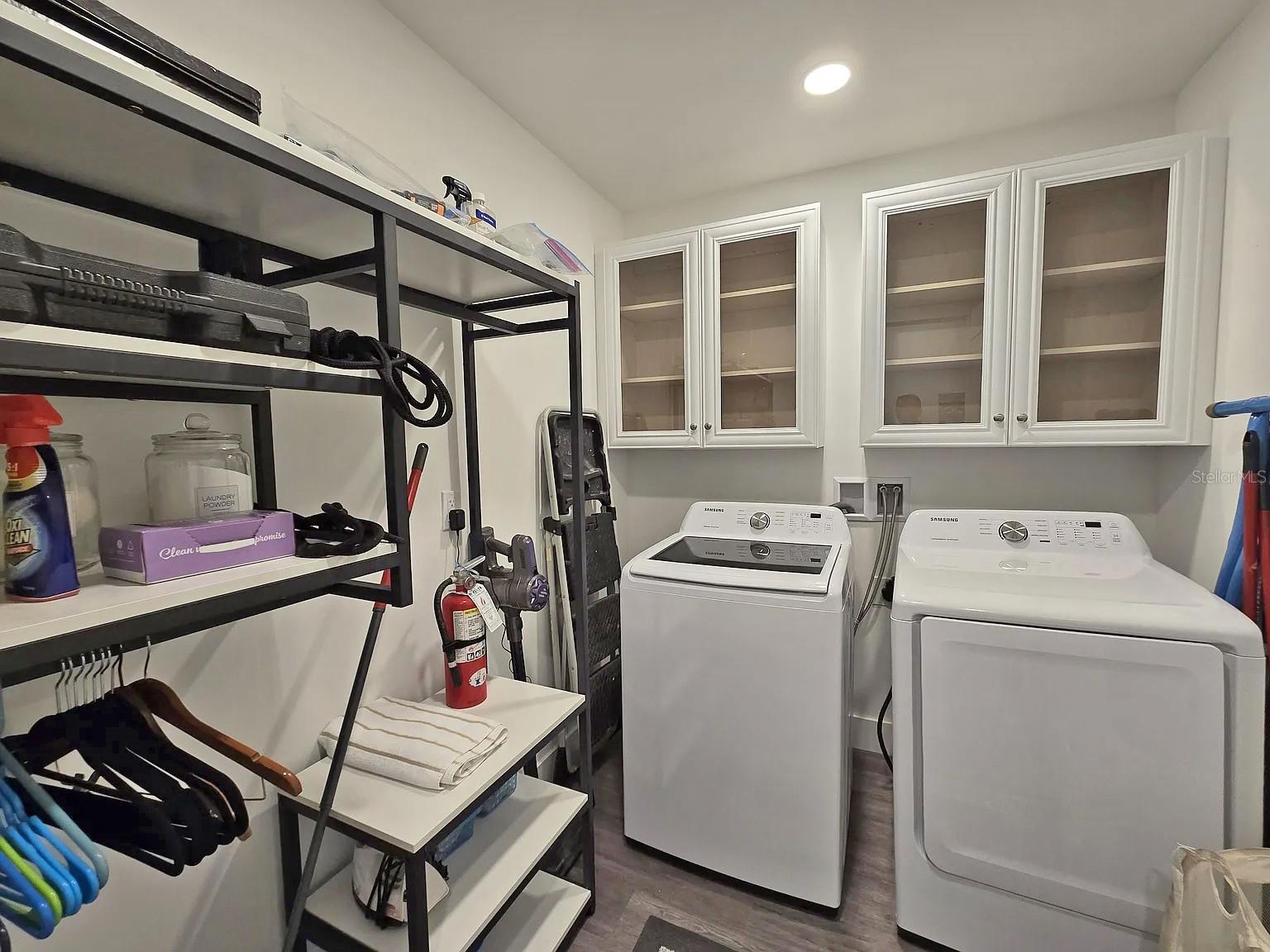 Image 21 of 32 For 1709 Tamiami Trail A519