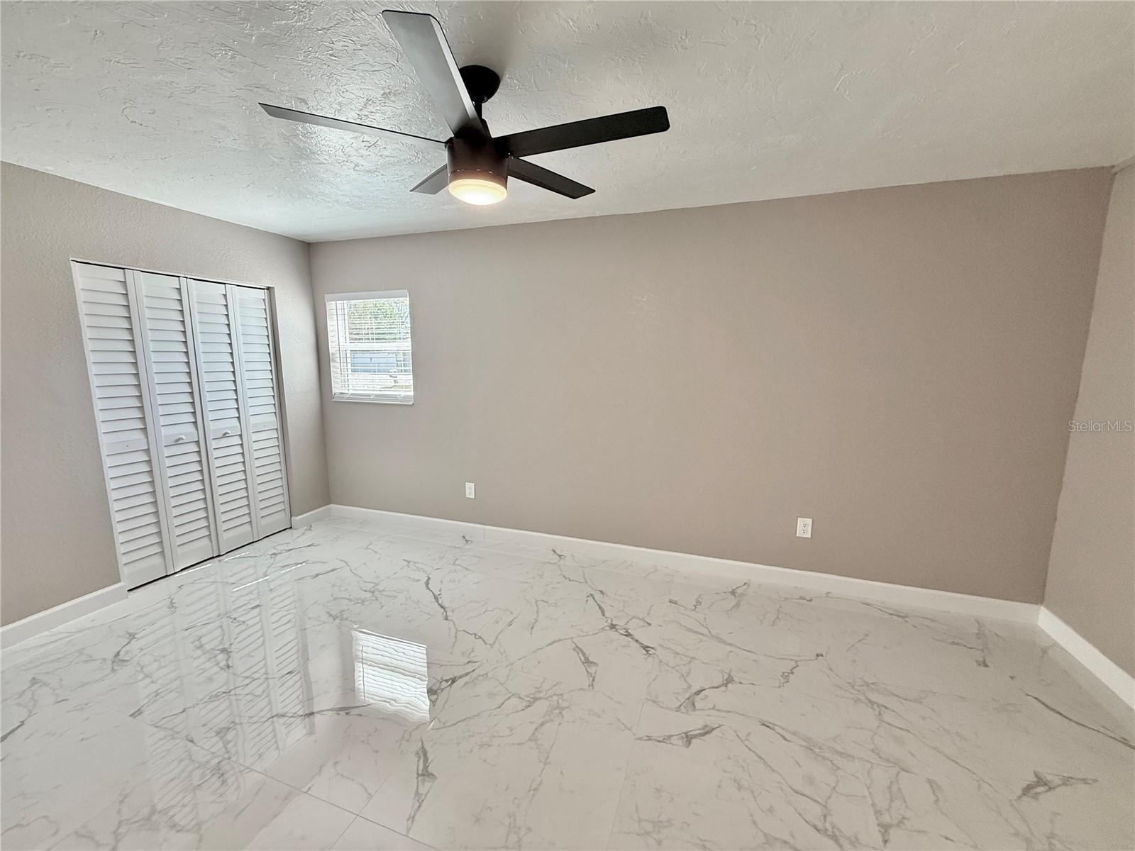 Image 11 of 16 For 715 65th Avenue Drive W