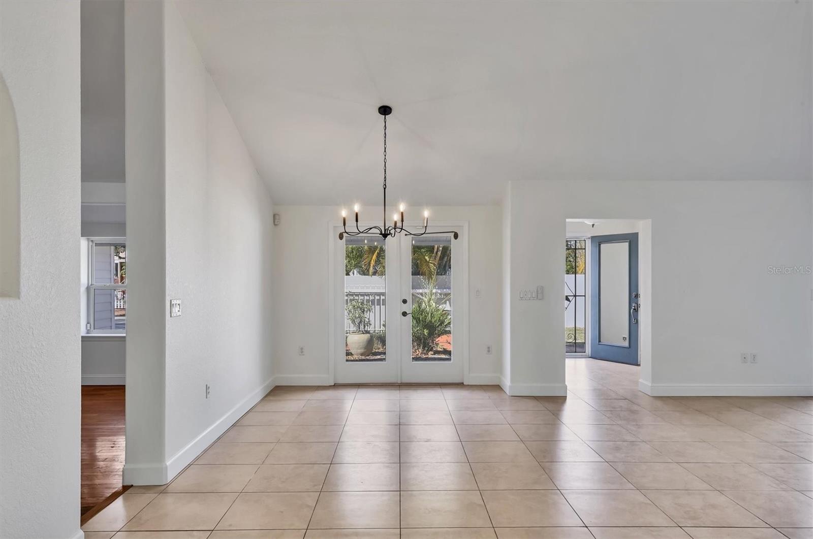 Image 14 of 44 For 1792 Floyd Street