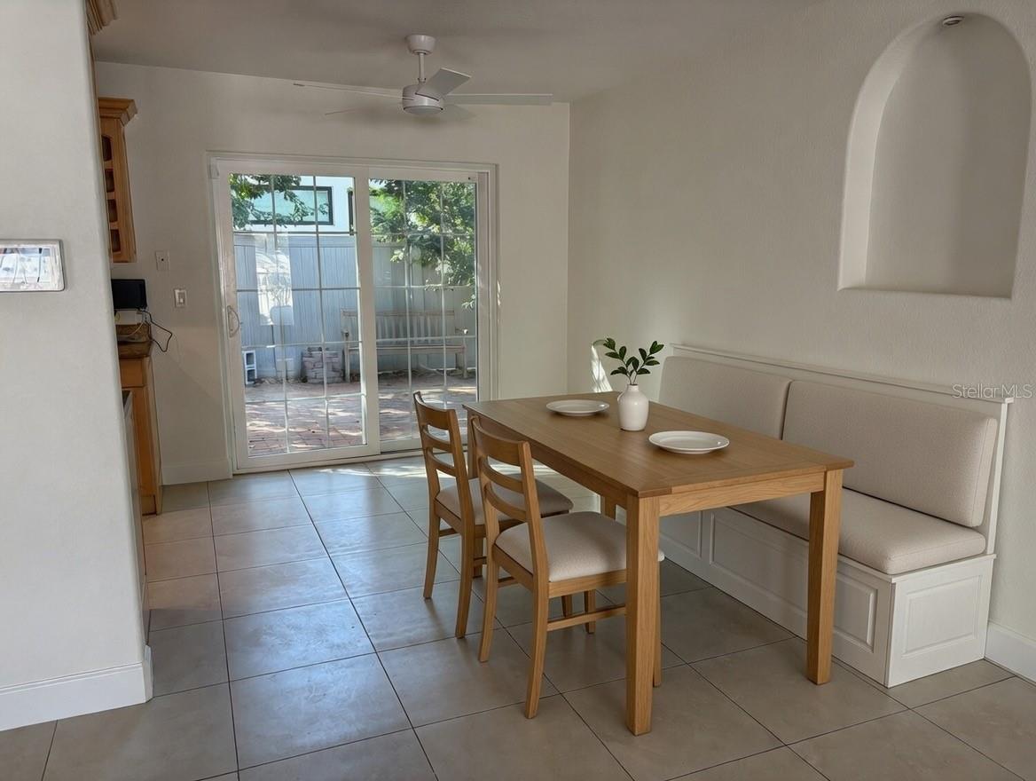 Image 17 of 44 For 1792 Floyd Street