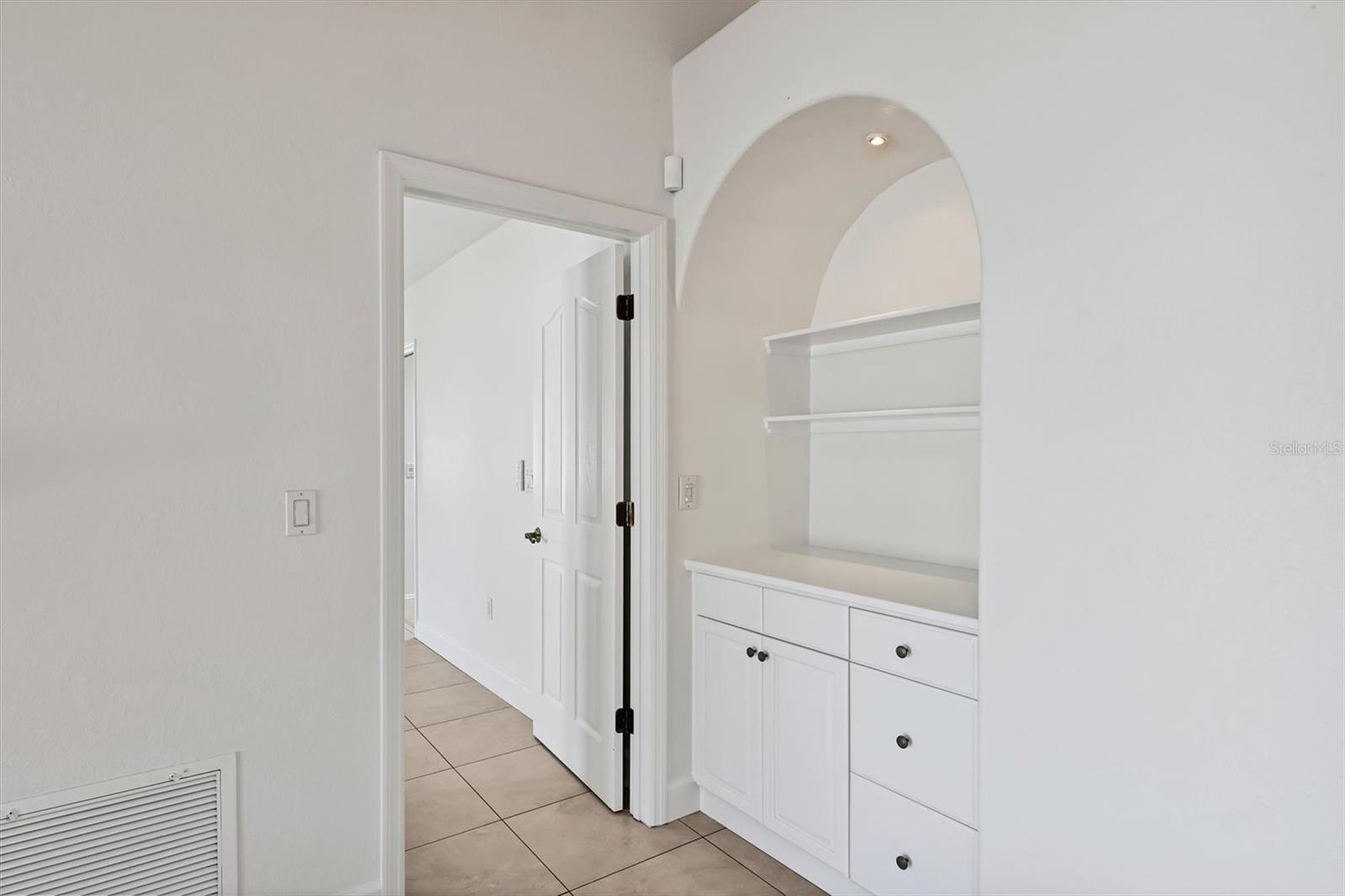 Image 23 of 44 For 1792 Floyd Street