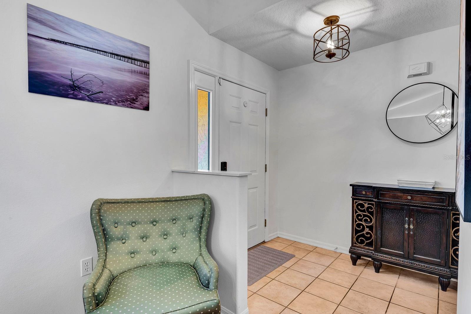 Image 8 of 41 For 810 Mcarthur Avenue