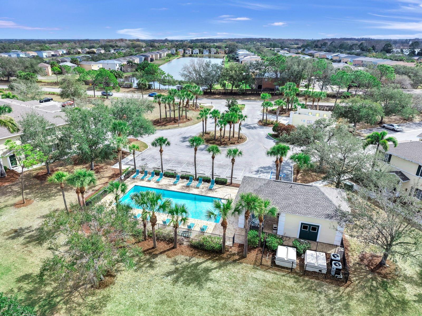 Image 29 of 40 For 208 Cape Harbour Loop 102