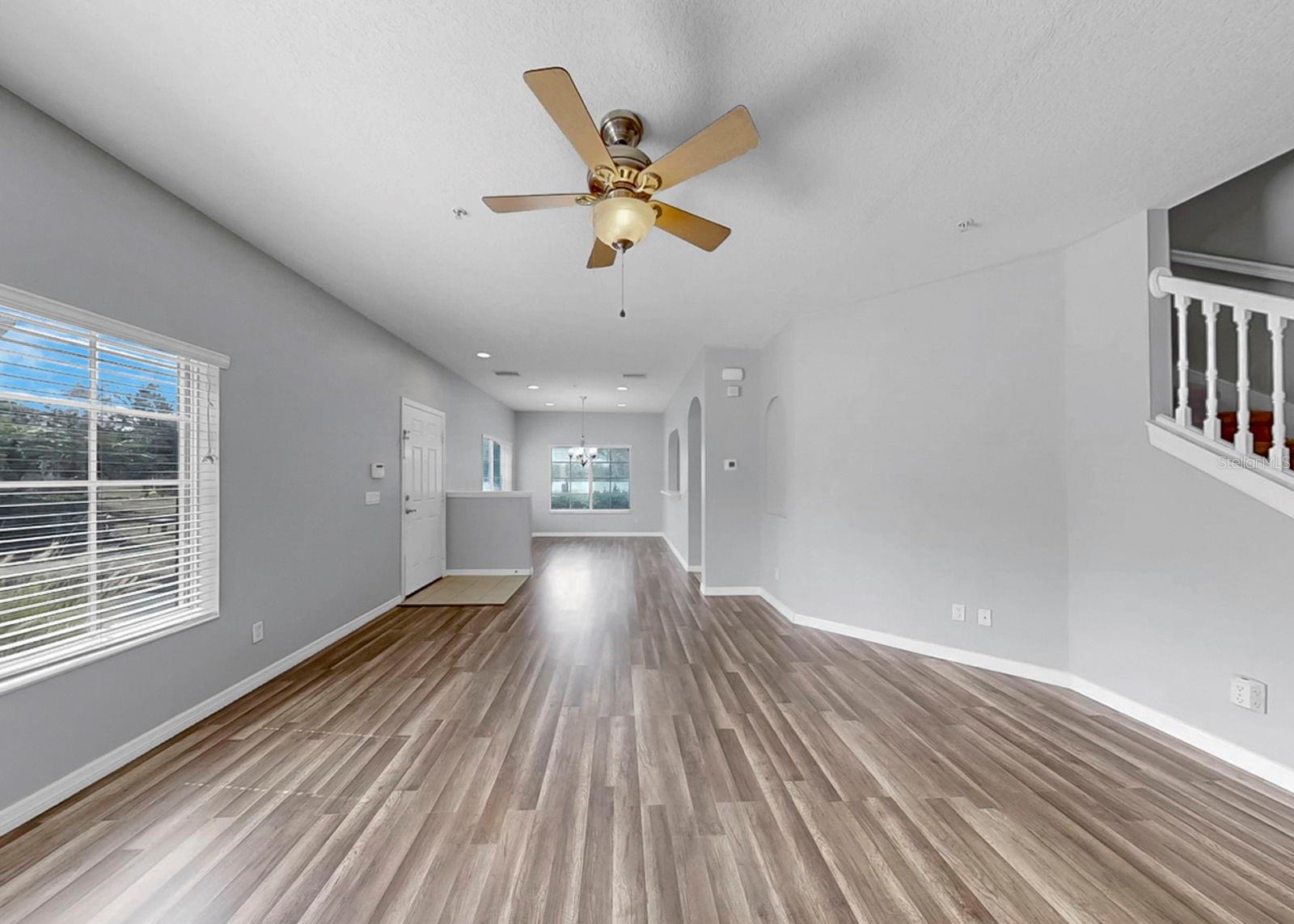 Image 32 of 40 For 208 Cape Harbour Loop 102