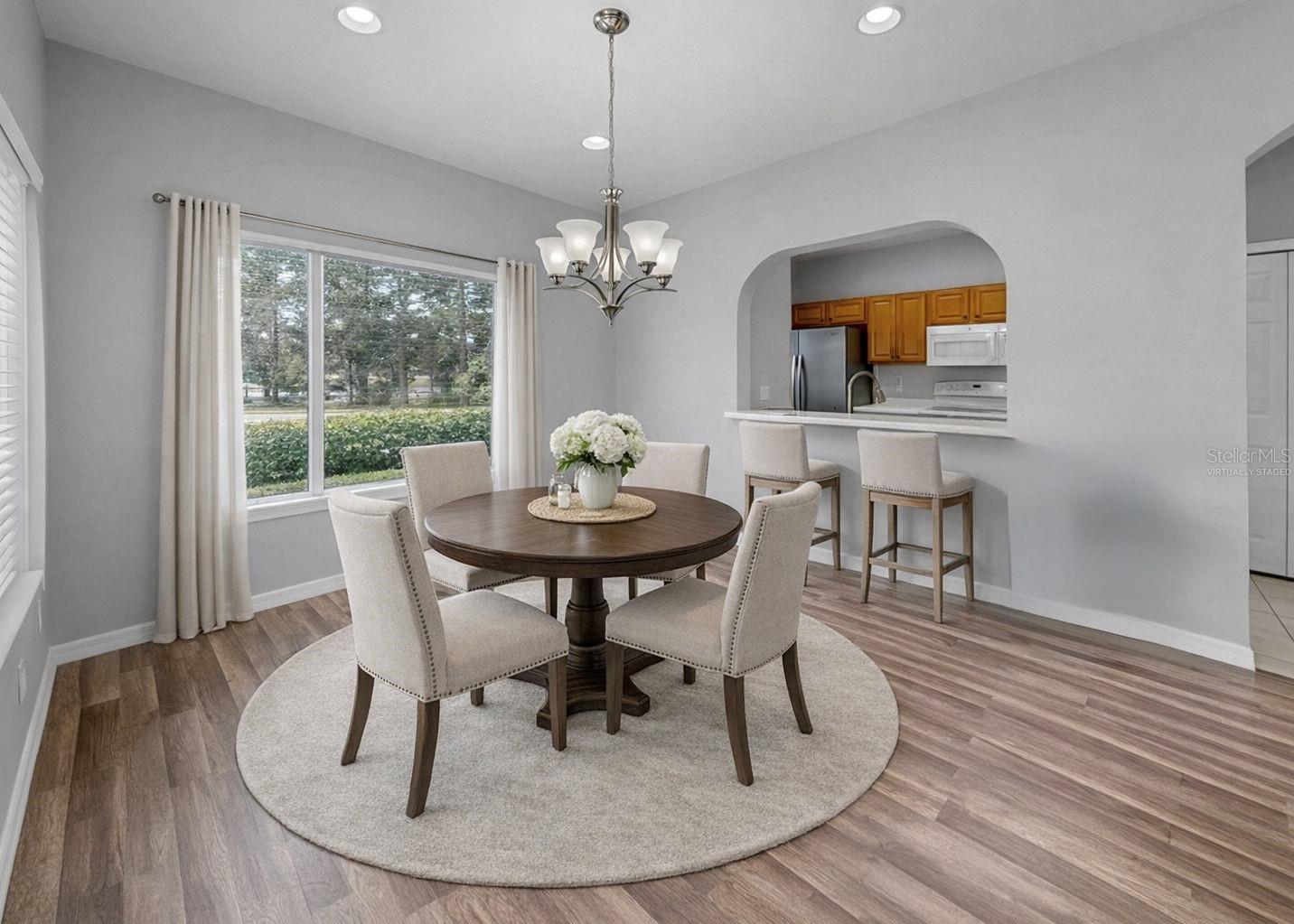 Image 8 of 40 For 208 Cape Harbour Loop 102