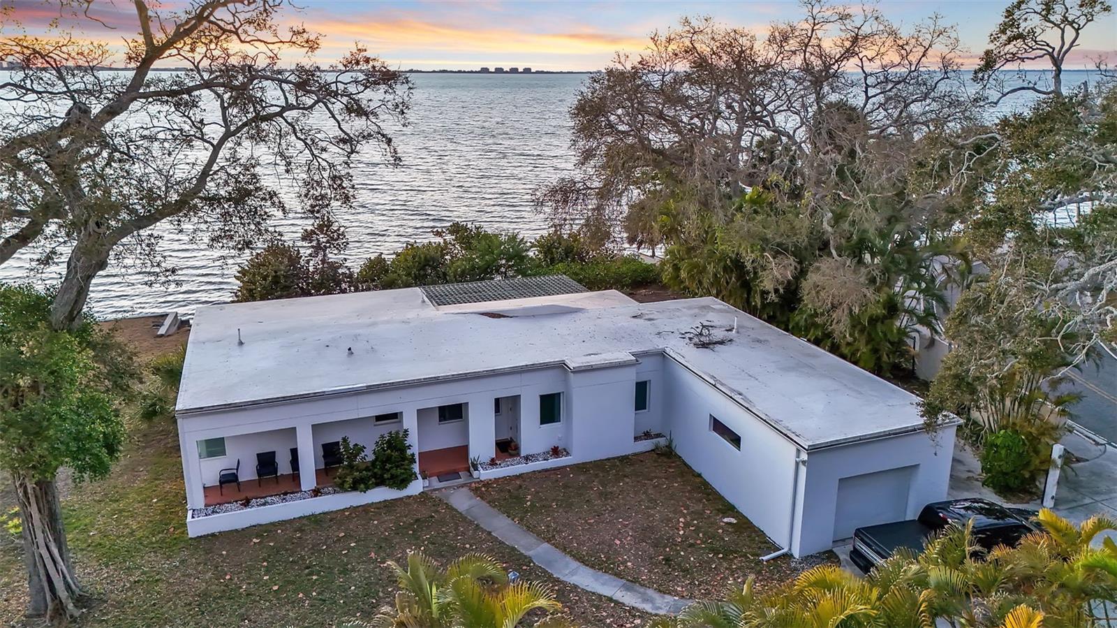 Image 6 of 8 For 820 Indian Beach Drive