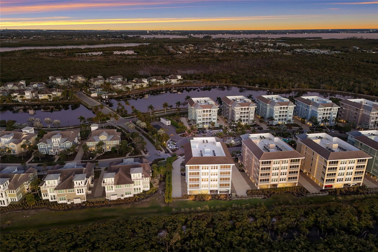 Image 49 of 82 For 376 Aruba Circle 203